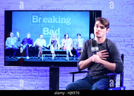 Breaking Bad Sterne RJ Mitte anlässlich einer AOL-Build Serie Veranstaltung bei AOL, Capper Street, London. Stockfoto