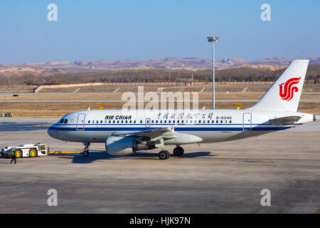 Air China Flugzeug am Flughafen Yinchuan Hedong Provinz Ningxia, China Stockfoto