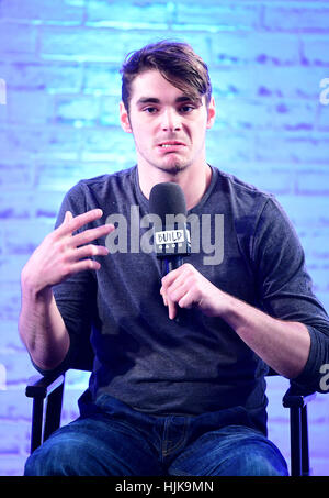 Breaking Bad Sterne RJ Mitte anlässlich einer AOL-Build Serie Veranstaltung bei AOL, Capper Street, London. Stockfoto