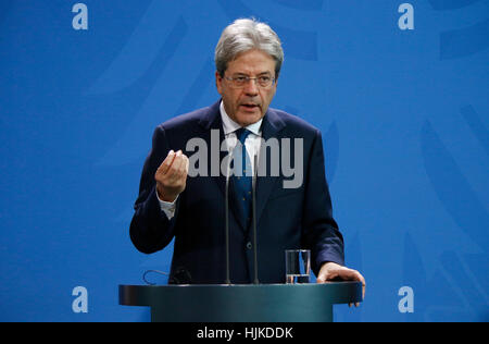 Paolo Gentiloni - Treffen der dt. Bundeskanzlerin Mit Dem Italienischen Premierminister, Bundeskanzleramt, 18. Januar 2017, Berlin. Stockfoto