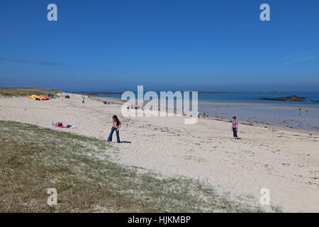 Shell-Strand und die Dünen bei Herm Stockfoto