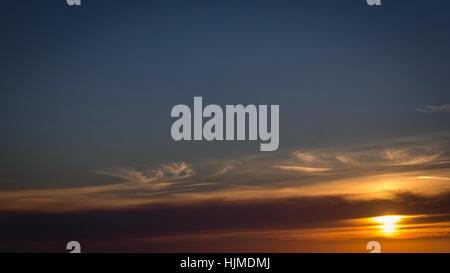 Sonnenuntergang über der Ostsee. Stockfoto