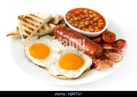 Traditionelle komplettes englisches Frühstück mit gebratenen Eiern, Würstchen, Bohnen, Champignons, gegrillten Tomaten und Speck isoliert Stockfoto