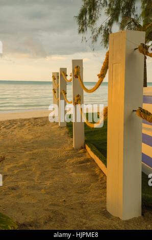 Seil Strandlinie am Pol Stockfoto