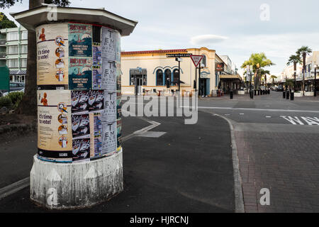 Die Kreuzung von Clive Square und Emerson Street, Napier, Nordinsel, Neuseeland. Stockfoto