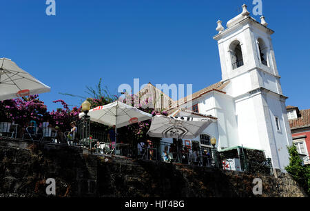 Bar Terraco de Santa Luzia, Igreja de Santa Luzia, Miradouro Portas Do Sol, Alfama, Lissabon, Lissabon, Portugal Stockfoto