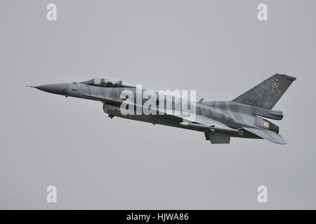 Polnische Luftwaffe F-16 C "Tiger Demo Team" Stockfoto