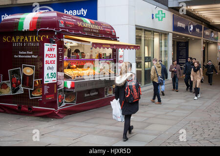 Italienisches Scappaticci fast Food, Takeaway Outlet, Piccadilly, Manchester City Centre UK Stockfoto