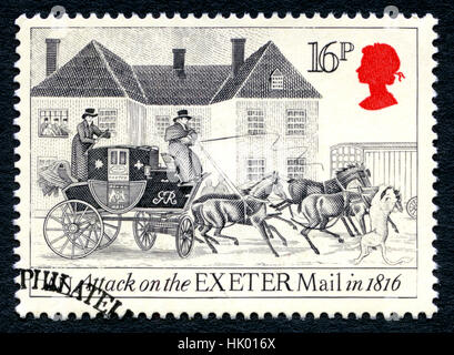 Großbritannien - CIRCA 1984: Verwendete Briefmarke aus dem Vereinigten Königreich, mit dem Titel Darstellung zur Veranschaulichung ein Angriff auf die Exeter-Mail im Jahre 1816, ca. 1984. Stockfoto