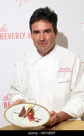 Januar 2014 - Beverly Hills, CA, USA - 05. Januar 2015 - Beverly Hills, Koch Thomas Henzi. Das Beverly Hilton zeigt das Menü für die 72. Jährlichen Golden Globe Awards im Beverly Hilton Hotel. Foto: F.Sadou/AdMedia Stockfoto