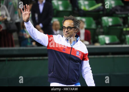 Ariake Coliseum, Tokio, Japan. 4. Februar 2017. Yannick Noah (FRA) während der BNP-Paribas-1. Runde Tennis Turnier Japan Vs Frankreich im Ariake Coliseum in Tokio. Bildnachweis: YUTAKA/AFLO SPORT/Alamy Live-Nachrichten Stockfoto