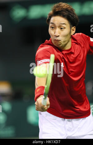 Ariake Coliseum, Tokio, Japan. 4. Februar 2017. Yasutaka Uchiyama (JPN) während der BNP-Paribas-1. Runde Tennis Turnier Japan Vs Frankreich im Ariake Coliseum in Tokio. Bildnachweis: YUTAKA/AFLO SPORT/Alamy Live-Nachrichten Stockfoto