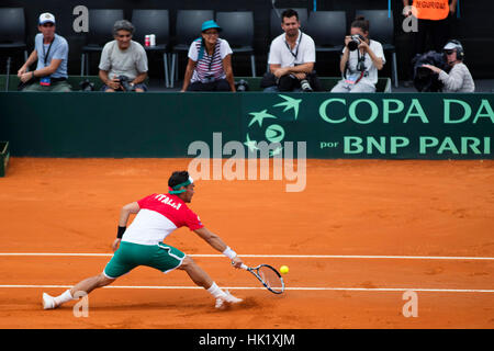 Parque Sarmiento, Buenos Aires, Argentinien. 4. Februar 2017. 4, Februar 2017 - Parque Sarmiento, Buenos Aires. Argentinien gewann den Doppel in den Davis Cup. Leonardo Mayer und Carlos Berlocq gewann im fünften Satz zu Bolelli - Fognini. Trotzdem ist Italien 2-1 in der Partitur. Bildnachweis: Nicholas Tinelli/Alamy Live-Nachrichten Stockfoto