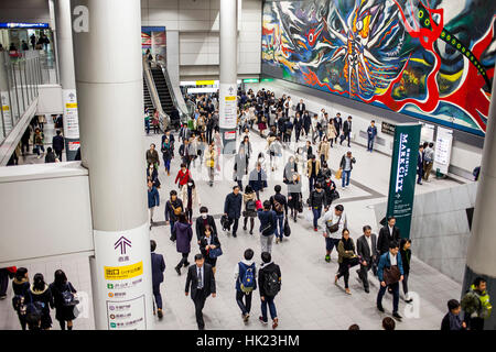 Rush Hour, U-Bahn, Bahnhof Shibuya, Tokio, Japan, Asien Stockfoto