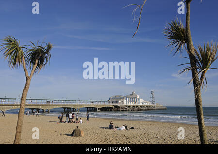 Bournemouth Strand und Pier-Frühling-Bournemouth-Dorset-England Stockfoto