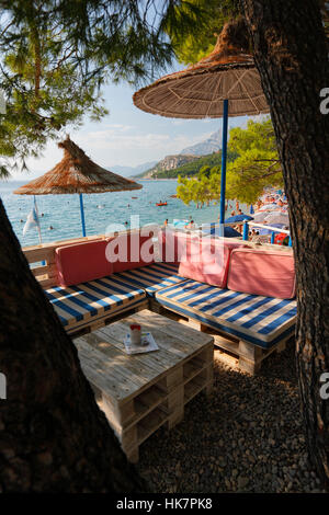 Schöner Strand in Makarska, Makarska in Dalmatien Stockfoto