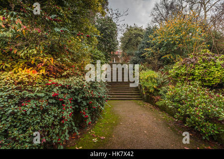 Londoner Hill Garten und Pergola in Hampstead. Stockfoto