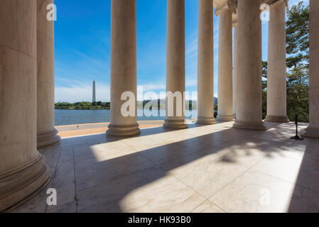 Spalten am Jefferson Memorial in Washington DC, USA. Stockfoto