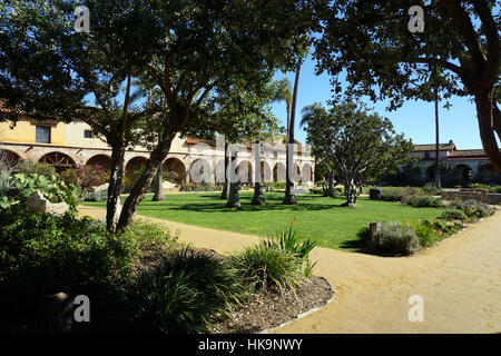 Der Hof an Mission San Juan Capistrano Stockfoto