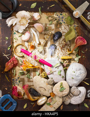 Schmuck und Steinen Stockfoto