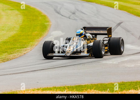 Ayrton Senna John Player Special Rennwagen beim Goodwood Festival of Speed 2014 Stockfoto