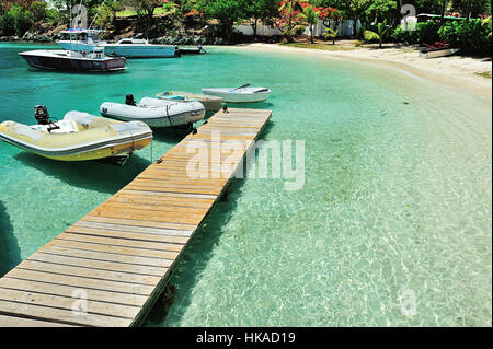 Pier im schönen St. Joan Insel Stockfoto