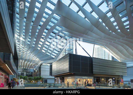 KLIMA RIBBON DACH BRICKELL CITY CENTER SHOPPING MALL (© ARQUITECTONICA / HUGH DUTTON 2016) DOWNTOWN MIAMI FLORIDA USA Stockfoto