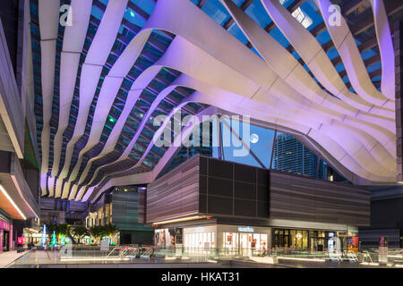 KLIMA RIBBON DACH BRICKELL CITY CENTER SHOPPING MALL (© ARQUITECTONICA / HUGH DUTTON 2016) DOWNTOWN MIAMI FLORIDA USA Stockfoto