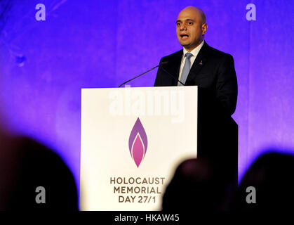 Gemeinschaften Sekretär Sajid Javid spricht während einer Holocaust-Gedenktag im QEII Conference Centre im Zentrum von London. Stockfoto