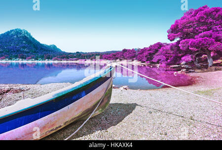 Infrarot-Fotografie des Heraion See Loutraki, Griechenland Stockfoto