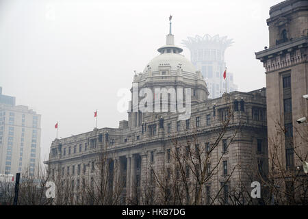 Shanghai, China. 27. Januar 2017. Gebäude-Peak Verschmutzung in Shanghai. -Gilles Aygalenq/Le Pictorium Credit: Le Pictorium/Alamy Live-Nachrichten Stockfoto