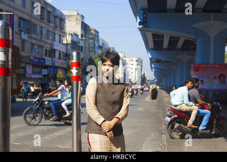 Pune, Indien. 24. November 2016. 24. November 2016, Pune - Indien. Porträt von Frauen Rechte Aktivist Trupti Desai.Ms Desai, 32, ein sozialer Aktivist wurde an der Spitze einer Reihe von hochkarätigen und erfolgreiche Kampagnen, Zugang für Frauen, religiöse Stätten zu sichern, die sie aus der in Indien - eine Rolle ausgeschlossen wurden, die sie gesehen hat Morddrohungen erhalten und das Opfer von gewalttätigen Übergriffen. Bildnachweis: Subhash Sharma/ZUMA Draht/Alamy Live-Nachrichten Stockfoto