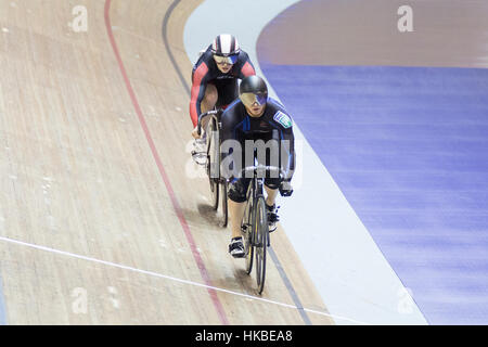 Manchester, UK. 28. Januar 2017. Jamie Alexander gewinnt seinen Vorlauf in der Herren-Sprint in 2017 HSBC UK National Track Championships Tag zwei im nationalen Cycling Centre, Manchester. Foto von Dan Cooke. 28. Januar 2017 Kredit: Dan Cooke/Alamy Live-Nachrichten Stockfoto