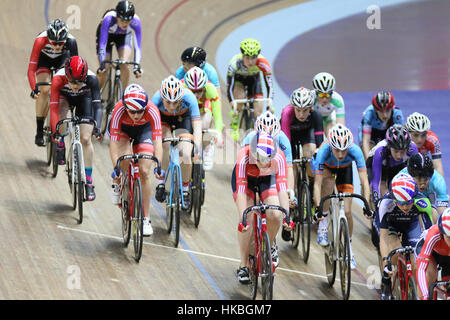 Manchester, UK. 28. Januar 2017. Fahrer konkurrieren in der Womens Scratch Rennen Qualifikation während 2017 HSBC UK National Track Championships Tag zwei im nationalen Cycling Centre, Manchester. Foto von Dan Cooke. 28. Januar 2017 Kredit: Dan Cooke/Alamy Live-Nachrichten Stockfoto