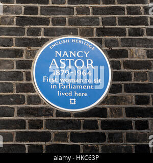 Nancy Astor blaue Plakette in St James Square, London Stockfoto