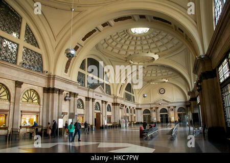 Bahnhof Barcelona Sants Raiway Innenraum des Gebäudes, Provinz Katalonien, Spanien Stockfoto