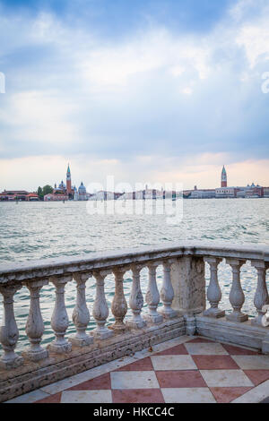 Venedig Panorama von der Waterfront in einem bewölkten Tag Stockfoto