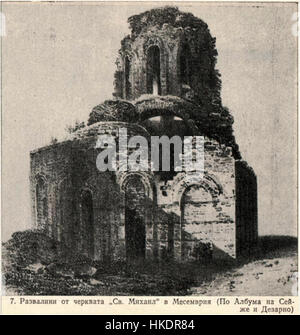 Ein Kunstwerk mit dem Titel „St. Michail of Nesebar“, das die ikonische Figur von St. Michael darstellt. Das Stück zeigt religiöse Kunst aus Nesebar und hebt die kulturelle und religiöse Bedeutung des heiligen hervor. Stockfoto