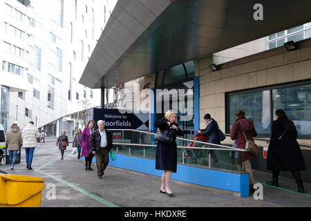 Moorfields Eye Hospital, Haupteingang Stockfoto