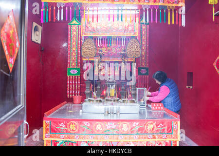 Kwan Tai Tempel in Tai O-Dorf. Hong Kong. Stockfoto