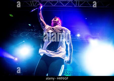 Trezzo Sull'adda, Italien. 26. Januar 2017. US-amerikanische Metalcore-Band Walls of Jericho live in Italien führt: Mairo Cinquetti/Pacific Press/Alamy Live News Stockfoto