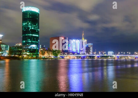 Frankfurt Am Main: Westhafen Tower am Main, Westhafen, Hessen, Hessen, Deutschland Stockfoto