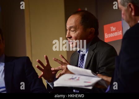 Athen, Griechenland. 27. Januar 2017. Francis Fukuyama, US-amerikanischer Philosoph, politischer Wirtschaftswissenschaftler und Autor während des Gesprächs in der Gala-Dinner in Athen. Bildnachweis: Dimitrios Karvountzis/Pacific Press/Alamy Live-Nachrichten Stockfoto