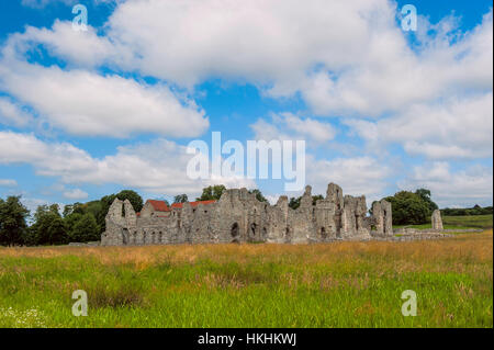 Die Ruinen der Burg Hektar großen Priorat Norfolk. Stockfoto