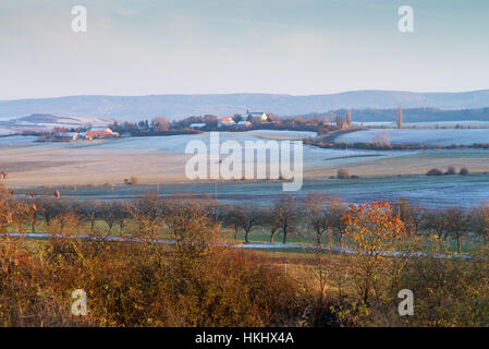 Sonnenuntergang über der Cesky Kras, Böhmen, Tschechische Republik, Europa Stockfoto