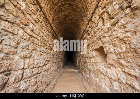 Durchgang, Takht-e Soleyman; Westen Azarbaijan, Iran Stockfoto