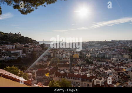 Luftaufnahme der Stadt, am 25. April Brücke, Lissabon, Portugal Stockfoto