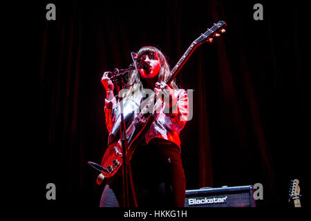 Mailand, Italien. 28. Januar 2017. Die Perle Harts tritt im Mediolanum Forum in Mailand zum ersten Mal in Italien: Mairo Cinquetti/Alamy Live News Stockfoto