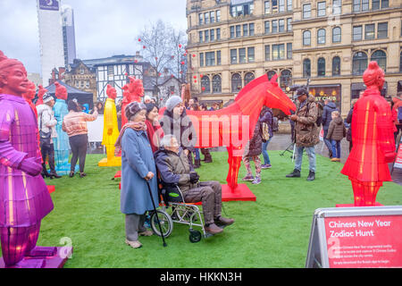 Manchester, UK. 29. Januar 2017. Chinesisches Neujahrsfest statt in Stadtzentrum von Manchester, England. Stockfoto