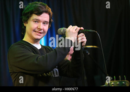 Bala Cynwyd, USA. 27. Januar 2017. Lukas Graham besuchen Q102 in Bala Cynwyd, Pennsylvania, einige Songs zu spielen. Bildnachweis: Sterne-Shooter/Medien Punch/Alamy Live-Nachrichten Stockfoto